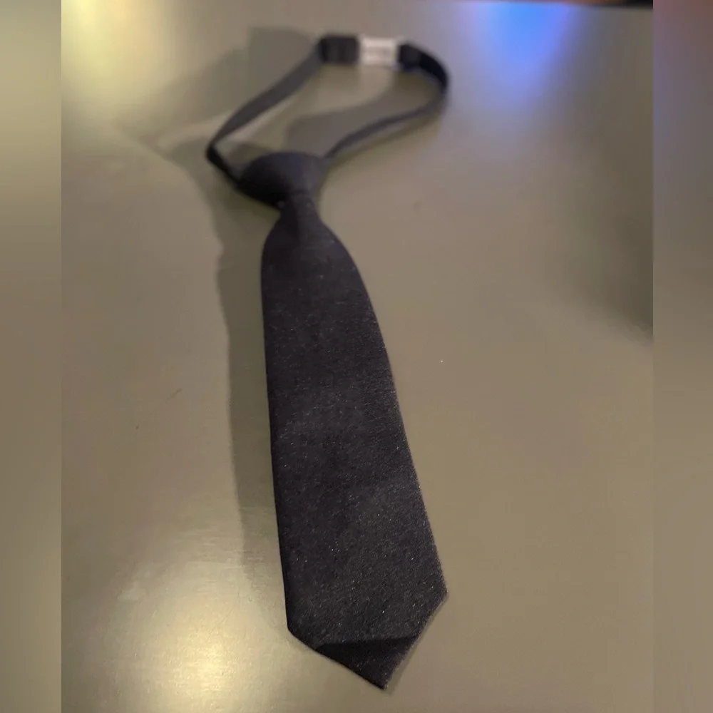Boys 2t-4t navy  blue neck tie